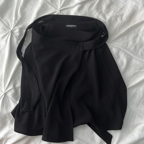 American apparel black crepe wrap skirt above knee length - Picture 4 of 5